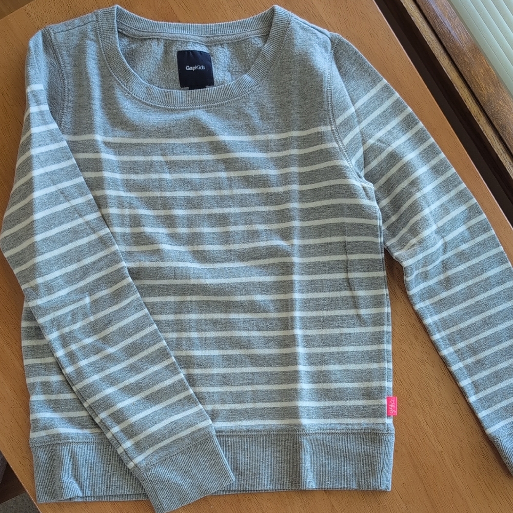GAP Light Gray Striped Women's Sweater